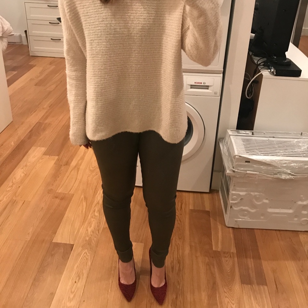 Alice + Olivia leather leggings with zipper